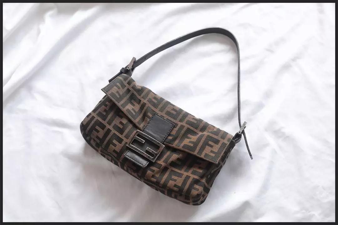 6款轻便又好用的包包推荐,6款颜值爆表的名牌包包