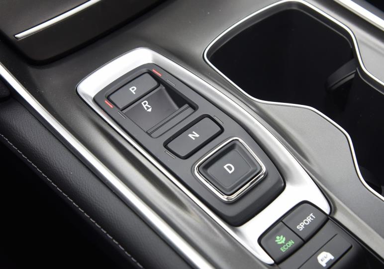 2018款本田雅阁让利高达1万,新本田雅阁优惠5万元