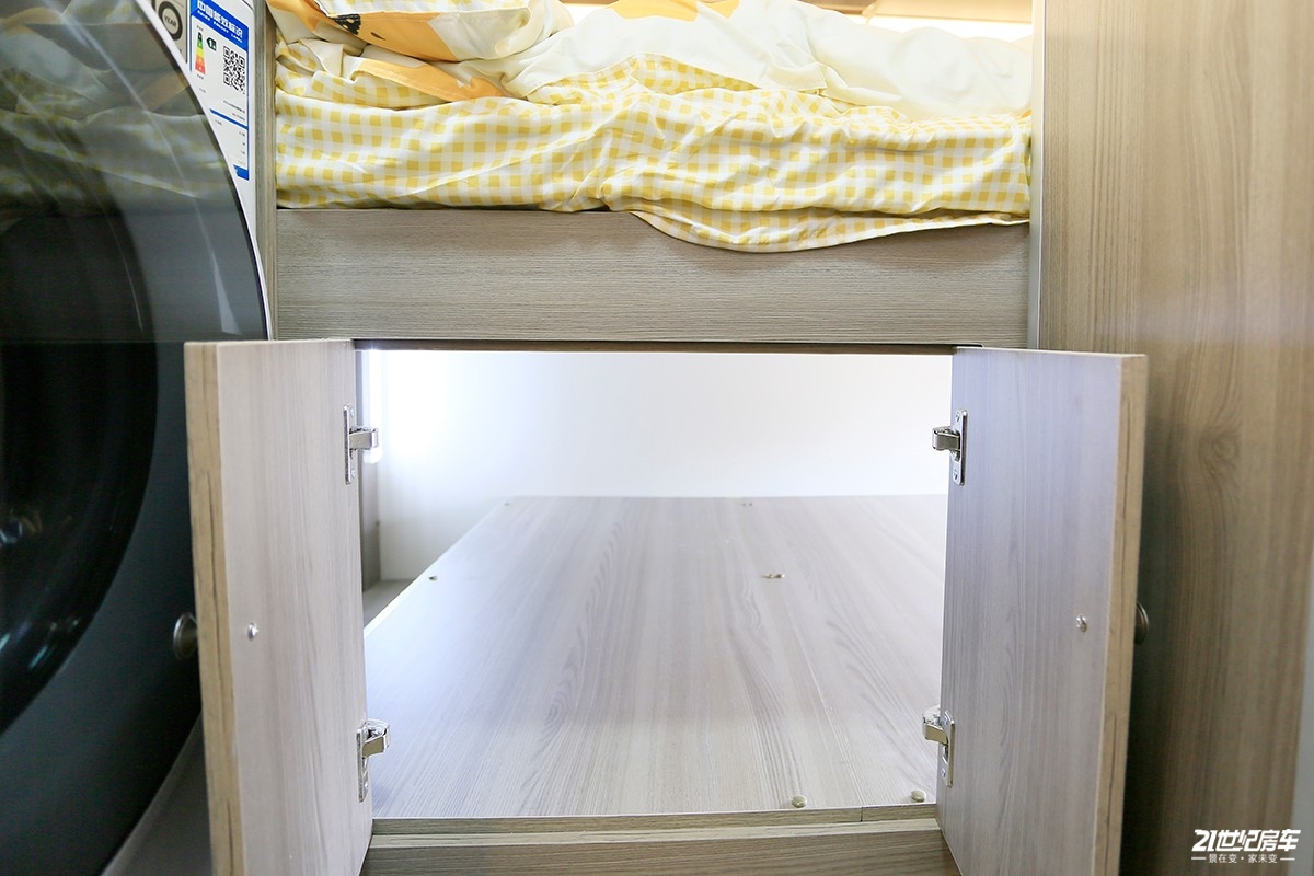 新飞轻卡h300房车价格是多少,新飞轻卡房车h300驾驶感受