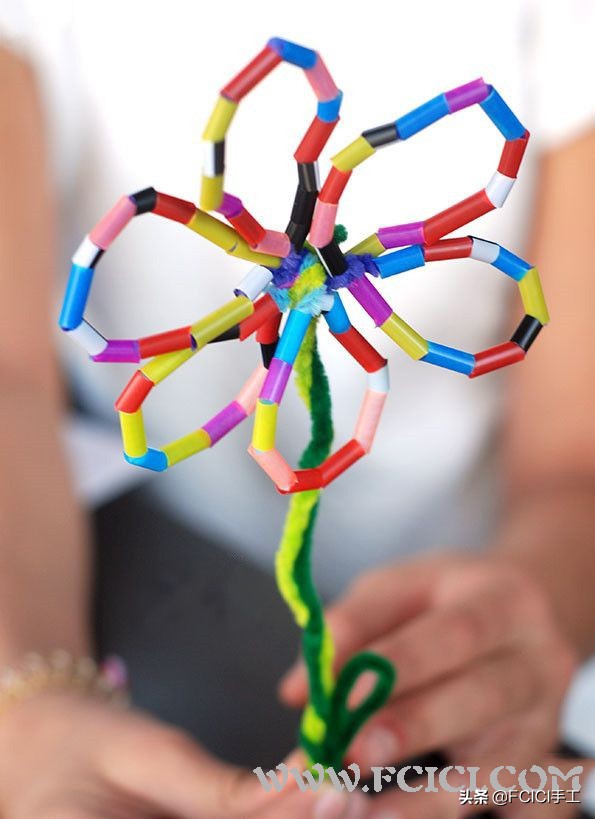 吸管手工制作100种简单又好看,用一根很长的吸管可以做什么手工