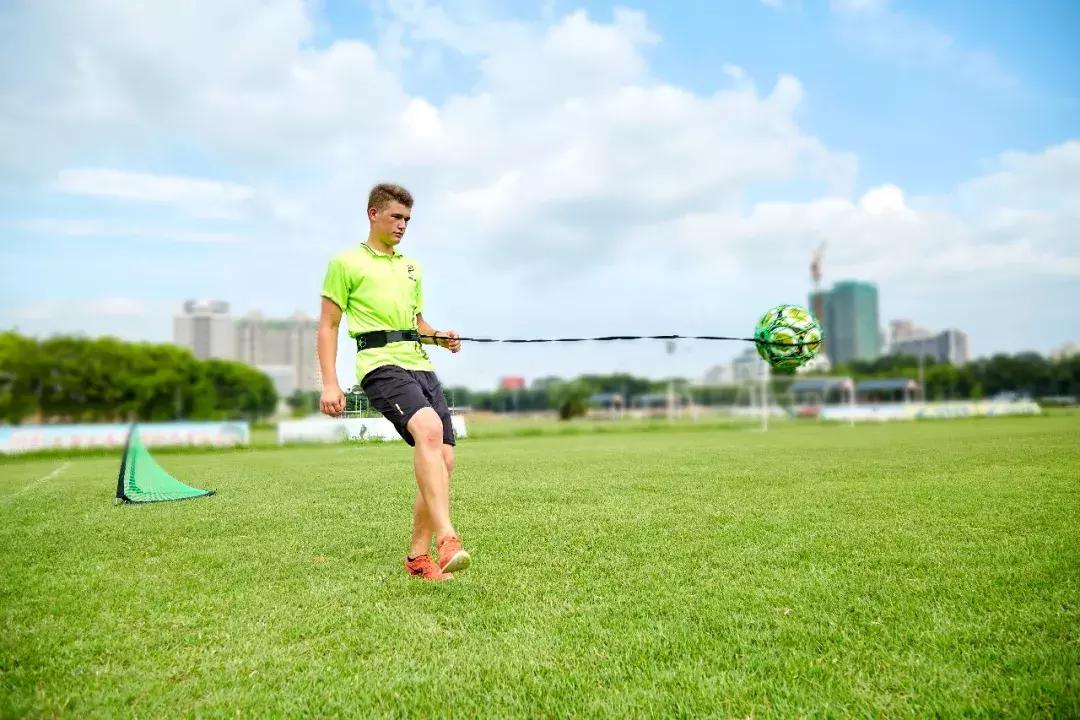 2024足球新品,魔法足球场