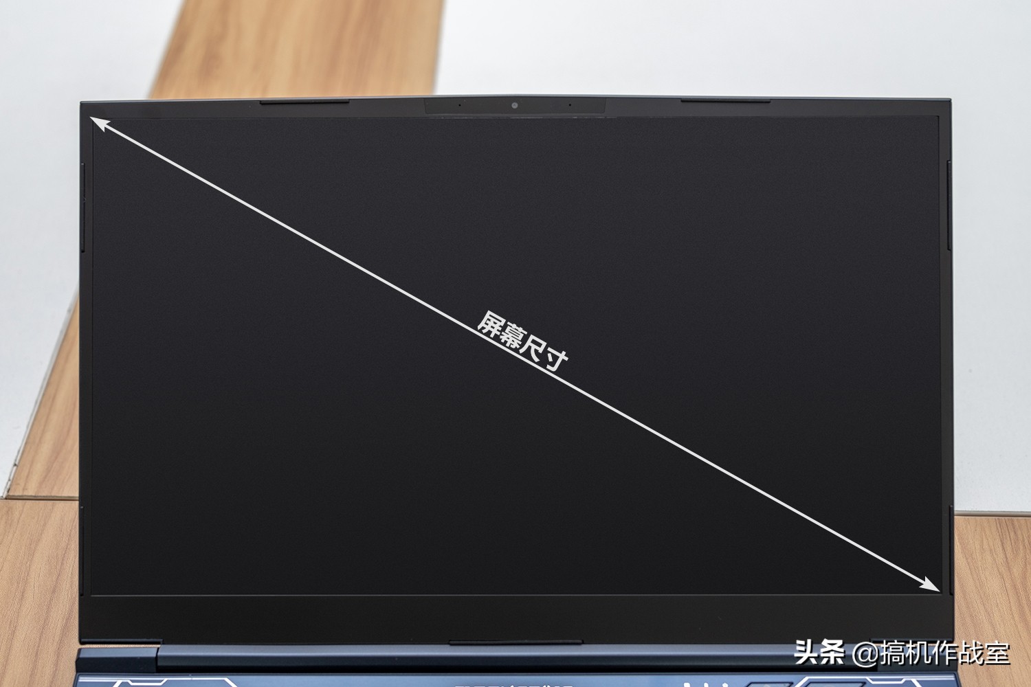 oled屏幕与ips屏幕游戏对比,3dips屏幕和tn屏幕哪个好