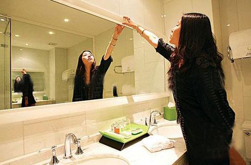 别想歪了,“试睡”是一个正经的职业