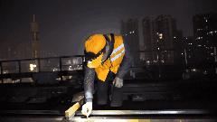 铁轨的施工和养护,地铁钢轨养护