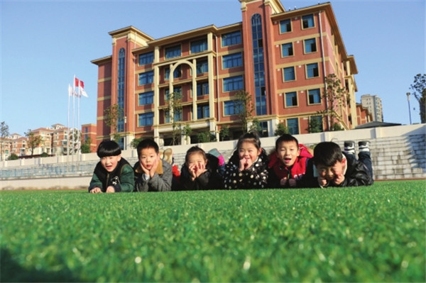 从“牢笼”到“球长”：让每一个足球都能回家