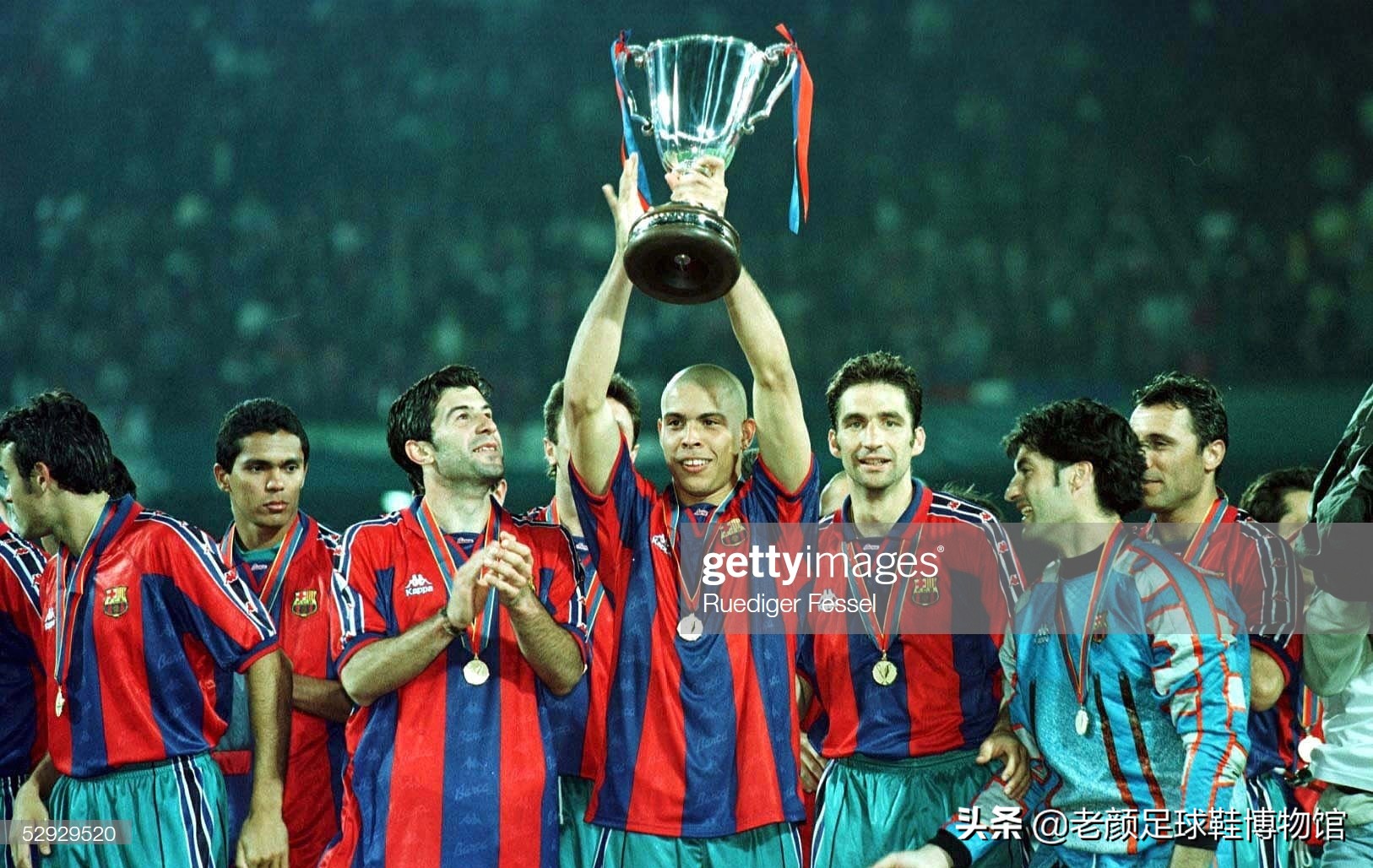 脾气最火爆的巴萨巨星，脚踩皇马球衣和裁判的脚，曾被终身禁赛