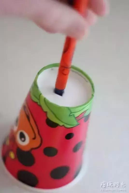 纸杯能做出来什么样的东西呢,纸杯的妙用你学到了吗
