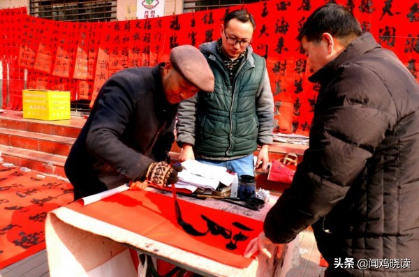 手写春联的风俗文化,春节记忆记录生活