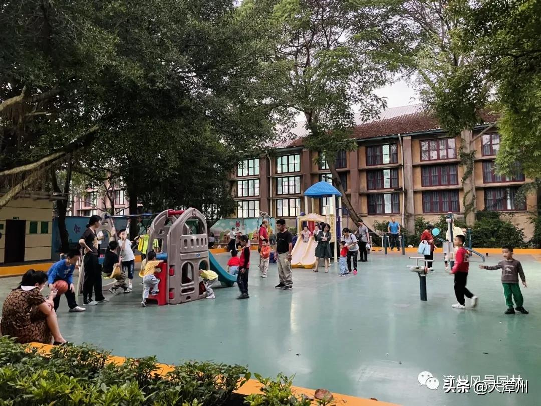 市区这8大公园“魔幻”变身!增添了游乐区、沙坑、足球场、彩绘墙....