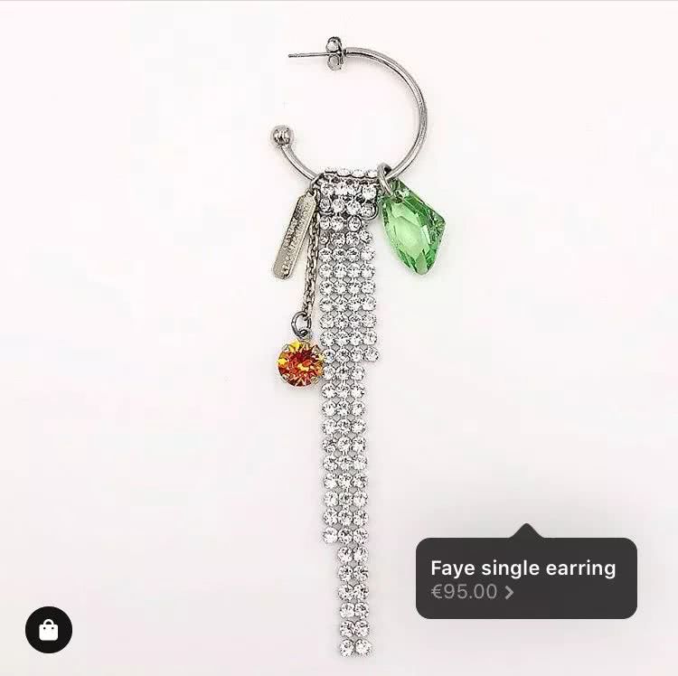 比起Ambush处了什么“对象”,我更关心这些小众配饰品牌何时上新