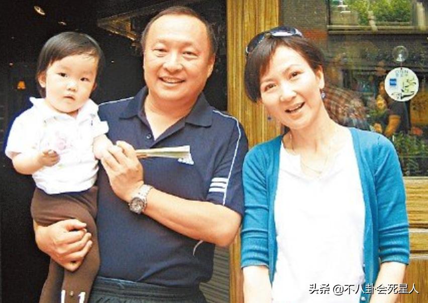 最美的女星嫁给丑男,嫁丑男的9位漂亮女星