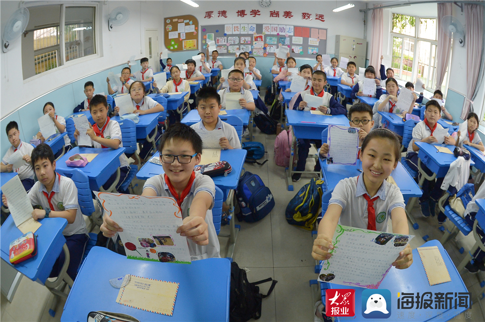 从乡土路到大动脉，十万人义务建设小白干路，奈何殡仪馆至今难迁