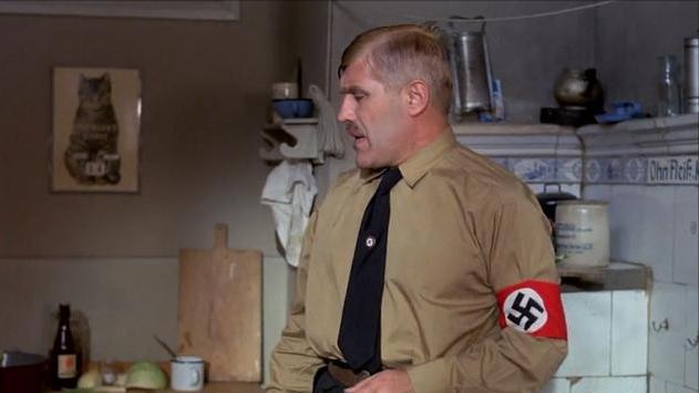 《铁皮鼓》3岁男孩撞破母亲婚外情，撕开成人界的“不伦”与虚伪