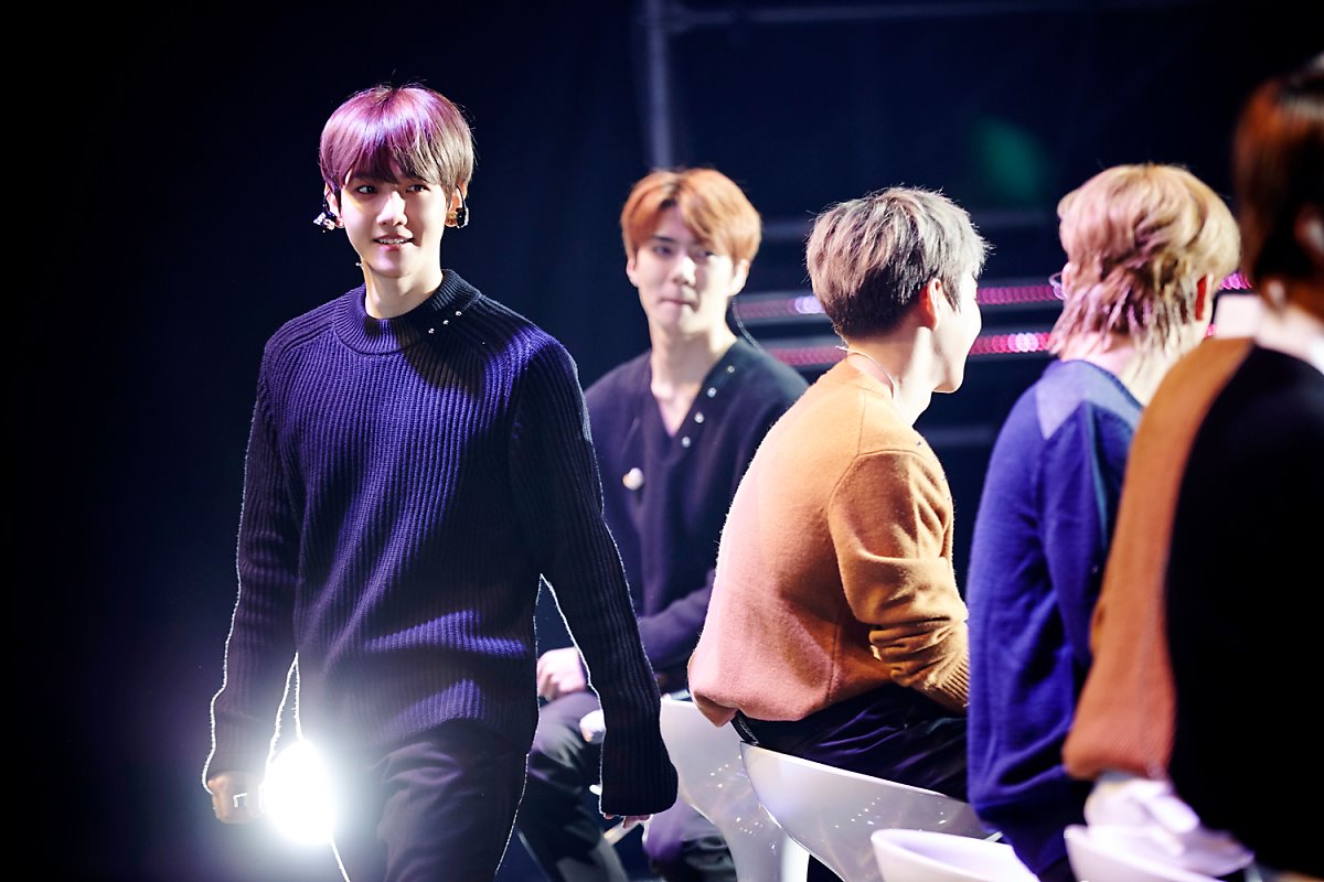 粉墨洛杉矶演唱会jenniesolo (solo jennie exo)