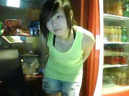 为什么网吧收银员都是漂亮妹子,网吧女网管工资多少钱