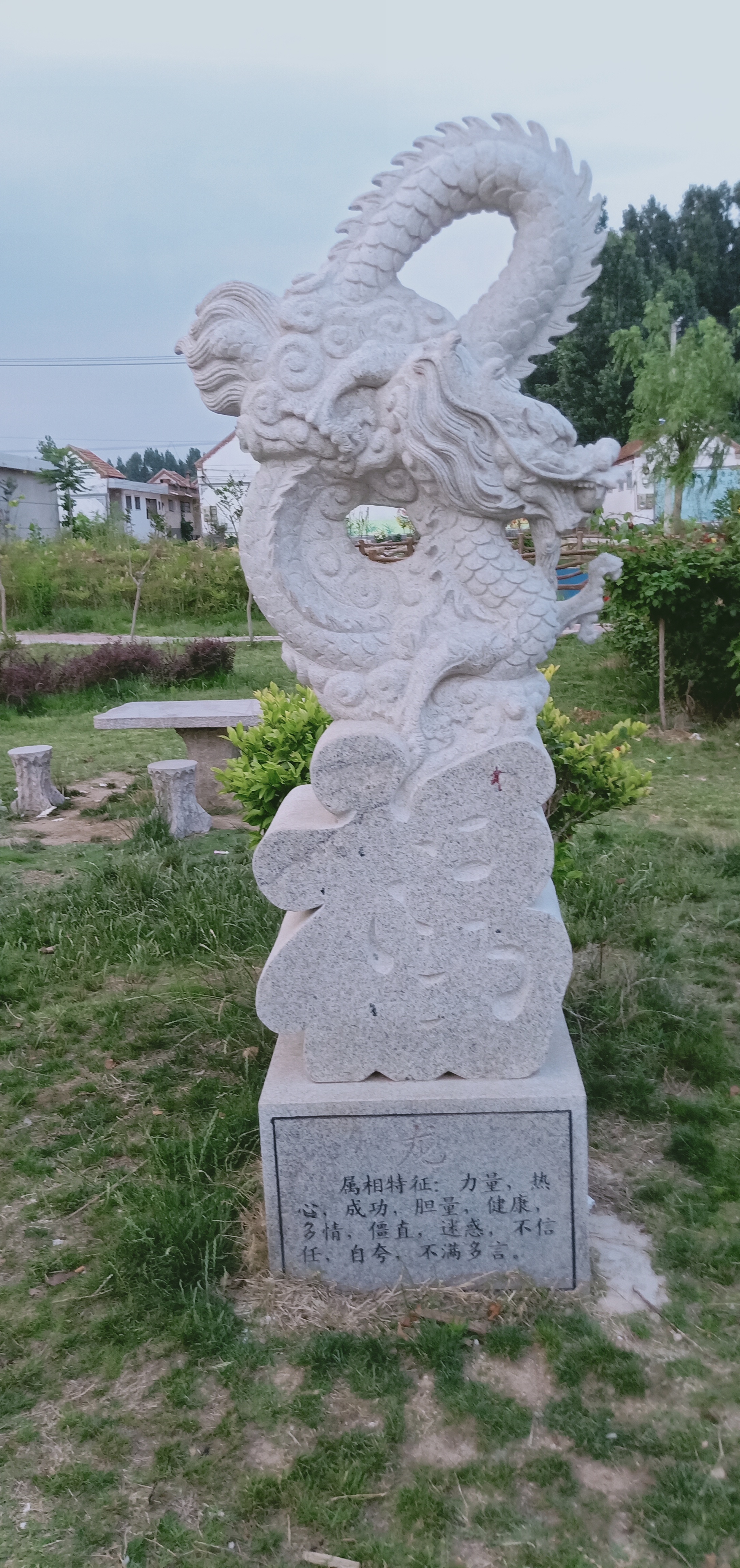 怎么介绍自己的属相给大家听,属相了解一个人