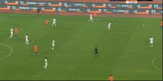 贝尼特斯中超执教视频,贝尼特斯大连足球比赛