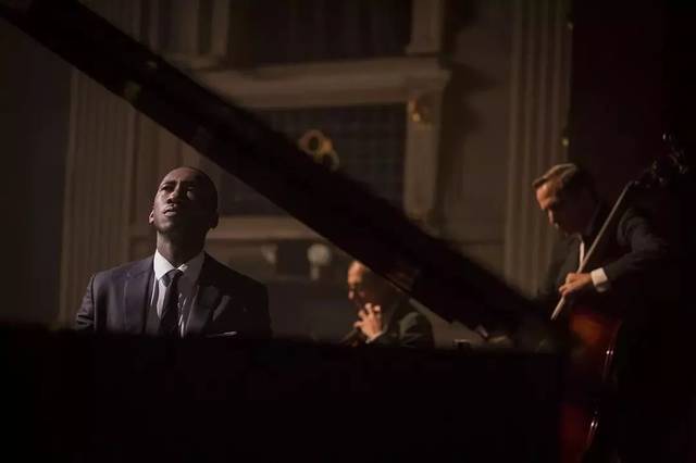 电影《绿皮书》：我是谁？我该如何自处？