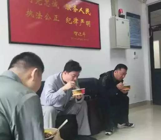 鍙簤鏈濆涓嶈礋闊跺崕鍔卞織瀹ｄ紶瑙嗛,涓嶈礋闊跺崕鍙簤鏈濆闃茬柅鍏堣繘浜嬭抗