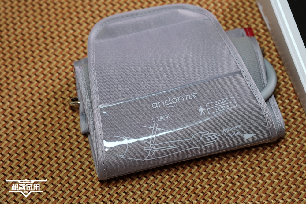 九安智能血压计使用方法,九安电子血压计效果怎样