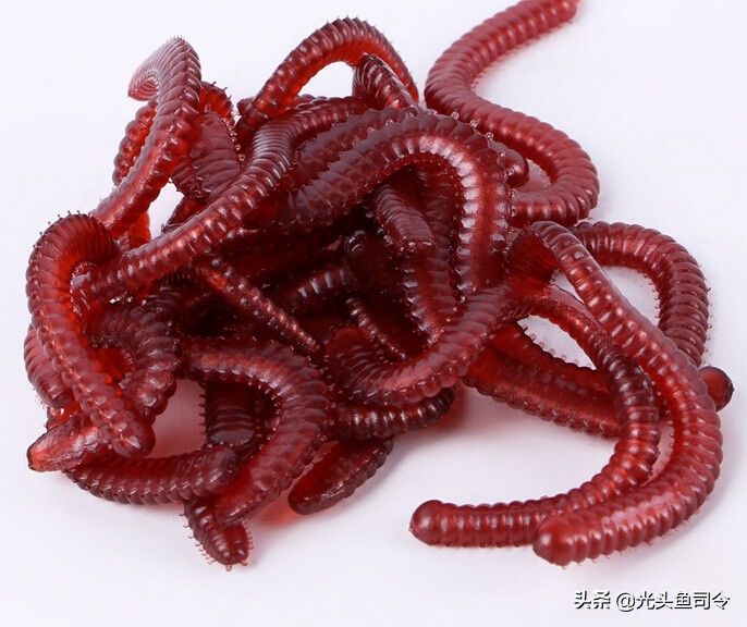 鱼竿钓轮胎，鱼线拉小车，渔具中的套路，你中奖没？说出来不丢人