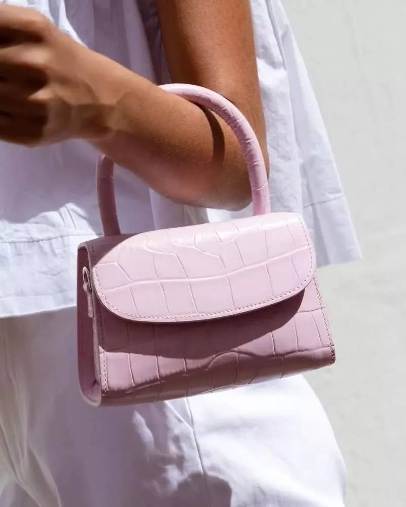 明星街拍包包香奈儿经典款,盘点街头出镜率最高的10款包包