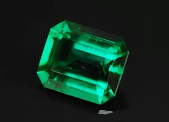 关于珠宝玉石的基础知识书籍,珠宝玉石知识问题有哪些