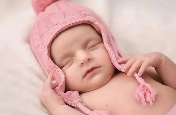 新生儿腹泻乳糖不耐受怎么回事,宝宝一直乳糖不耐受腹泻