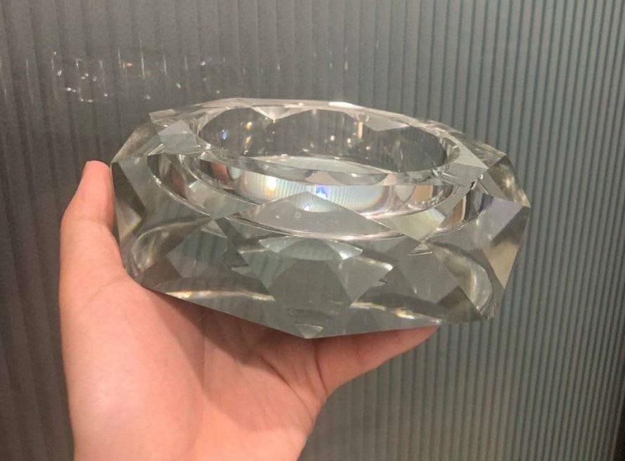 恒大莲花足球场还要继续修吗,恒大足球场最新方案