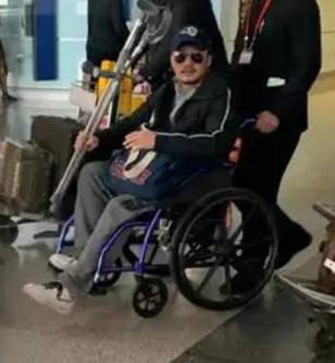 易烊千玺背负光环的背后,易烊千玺奇迹杀青后进组