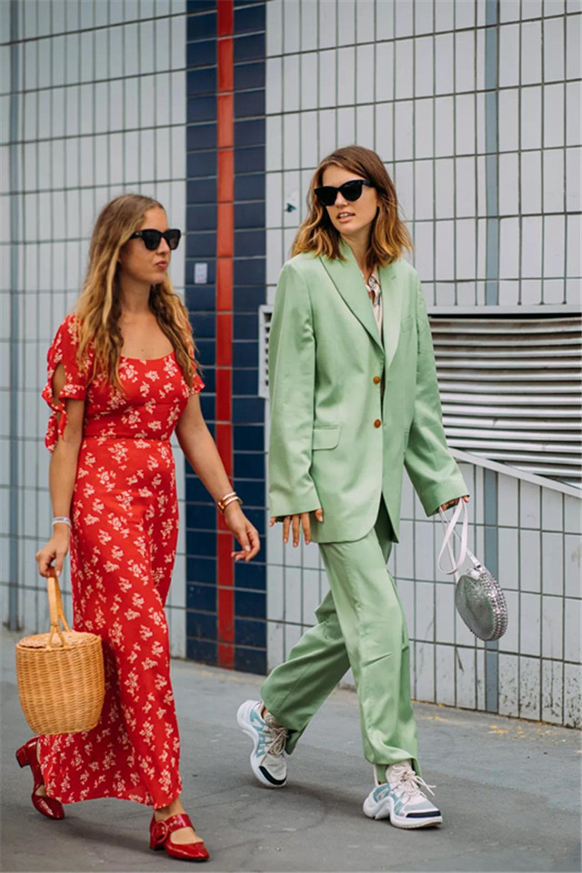 旗袍鞋子百搭款不累脚,什么鞋子最舒服耐穿百搭