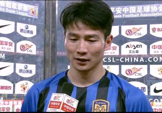 被足球耽误的表演艺术家,被足球耽误的网球运动员