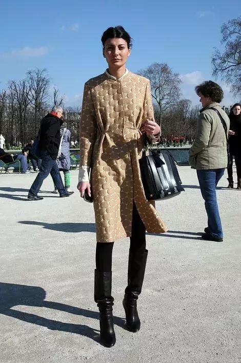 冬天靴子买什么样子的,冬天不建议买的靴子