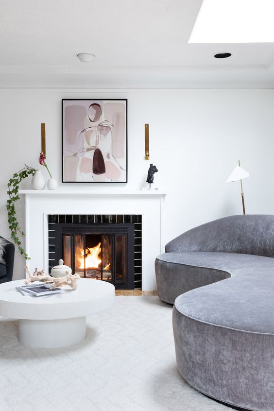 也要给家里装个壁炉!取代电视墙又能冬日围坐取暖,提升家居质感