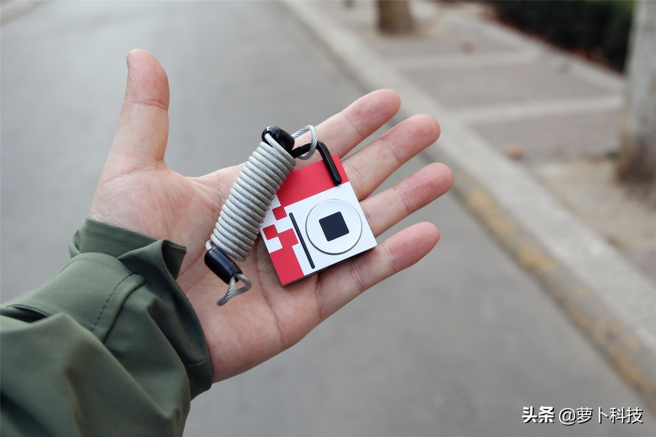 智能指纹挂锁评测,彩色智能指纹挂锁