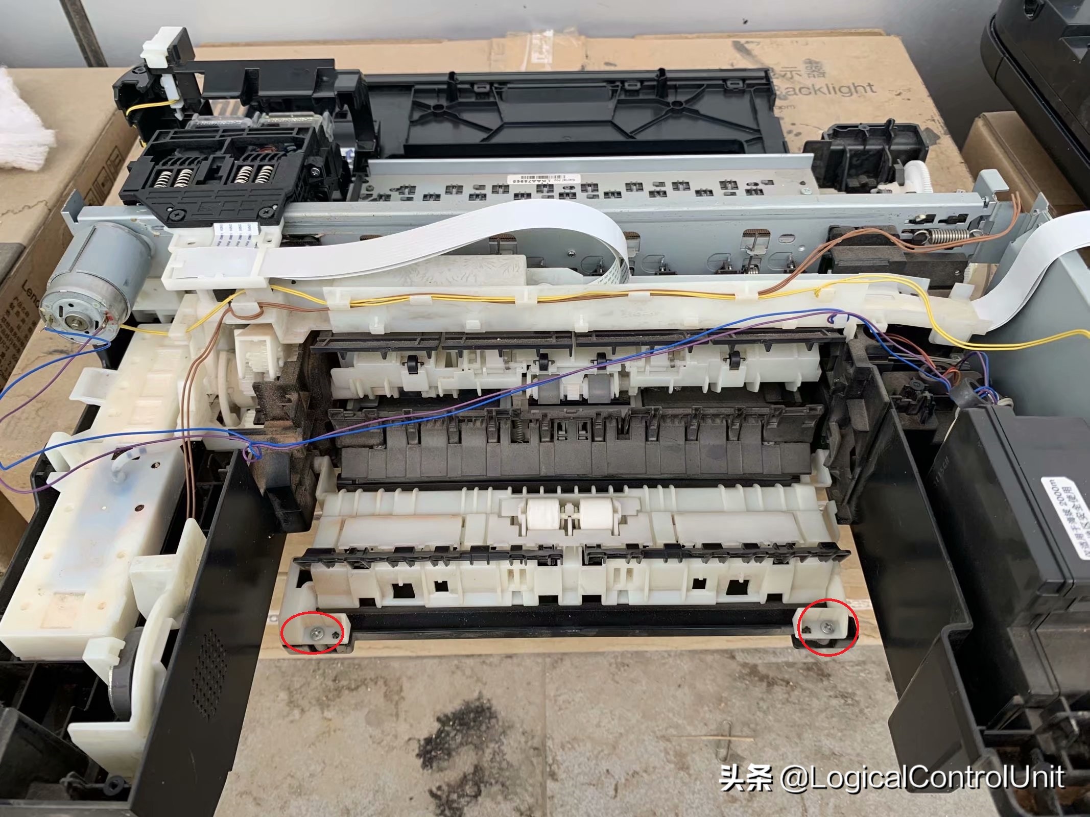 佳能彩色复印机拆机视频,佳能mx378打印机废墨仓拆卸