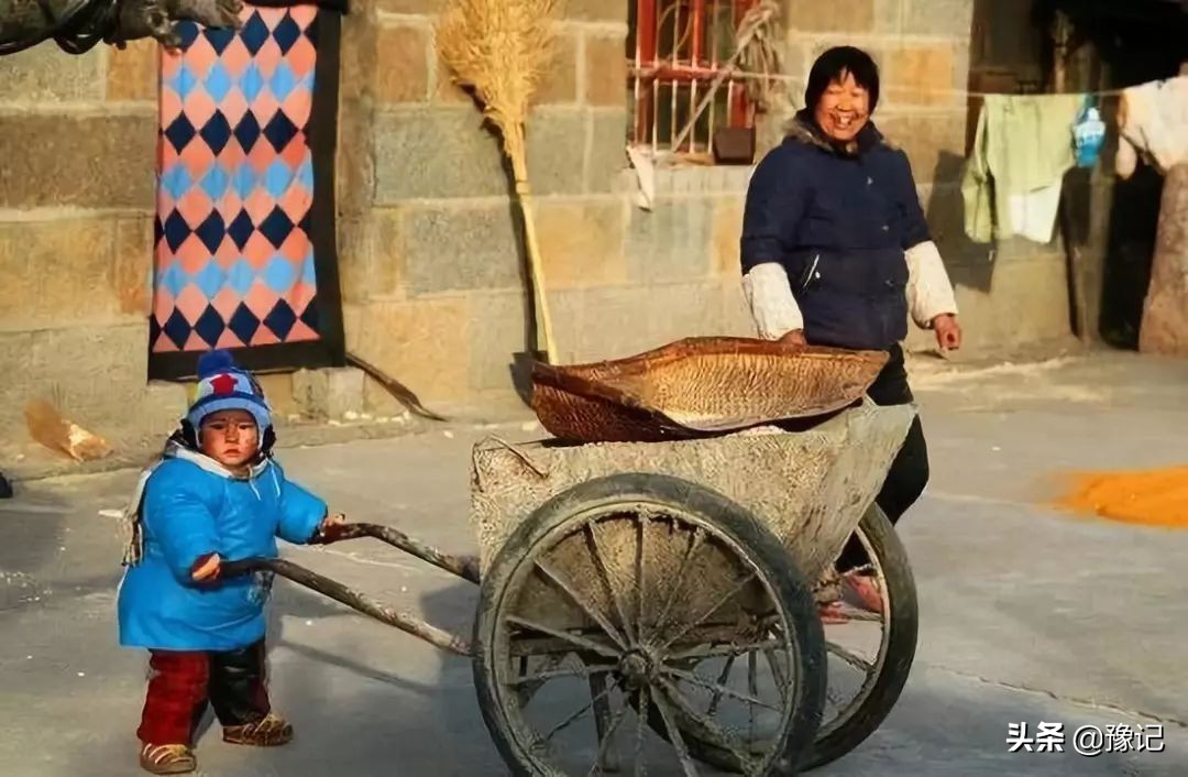 辉县不上山能去哪里旅游,辉县为什么不叫百泉市
