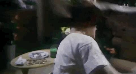 离谱影帝,他都可以拿影帝我凭什么不行原版