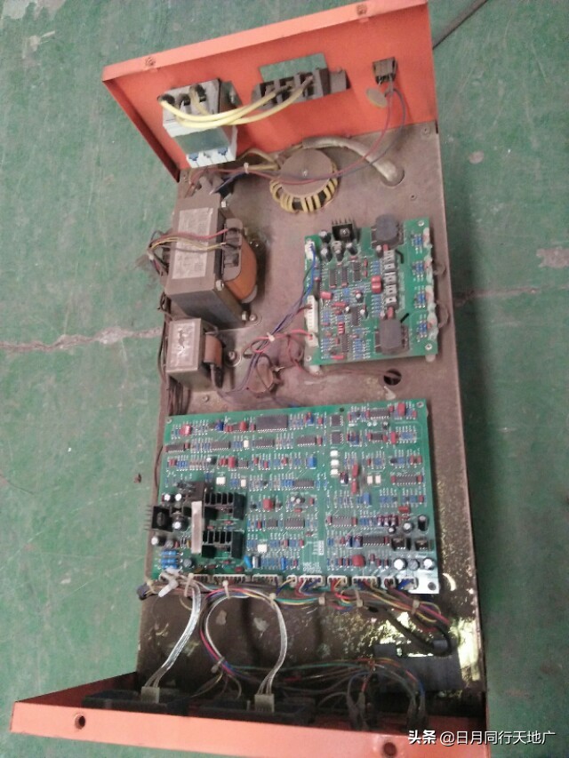 二氧焊机故障与维修,大焊二氧化碳气保焊机使用方法