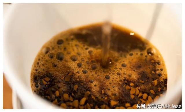 在李佳琦直播间买东西真的划算吗,李佳琦直播间买东西会便宜吗