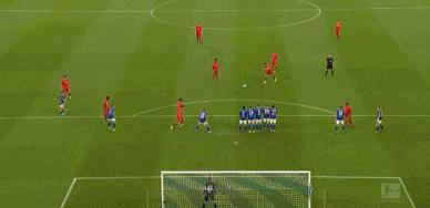 莱万5场世界纪录,莱万一战打破两项世界纪录