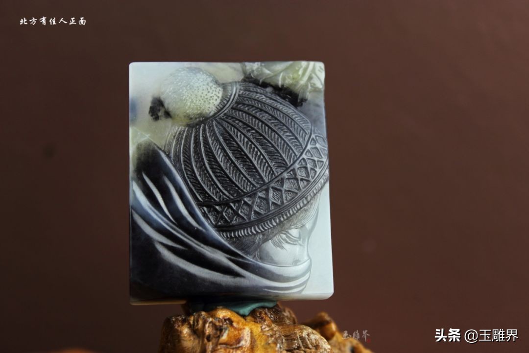 最漂亮的和田青花料,和田玉青花人物巧雕