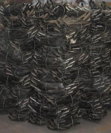 82骞村ぇ璞＄墝閽㈤敼,閾侀敼鎶婄嫍澶存媿鍑鸿