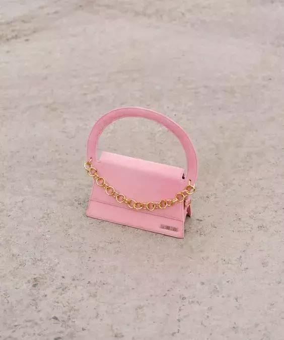 女生第一个入门名牌包怎么选,人生第一只名牌包怎么选