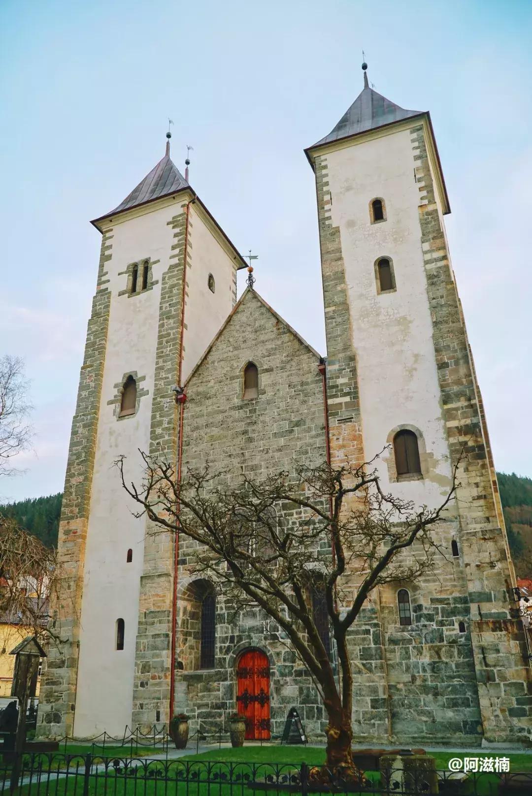 为了吃最贵的鱼你们会驱车多远,世界上最难吃的鱼青花鱼