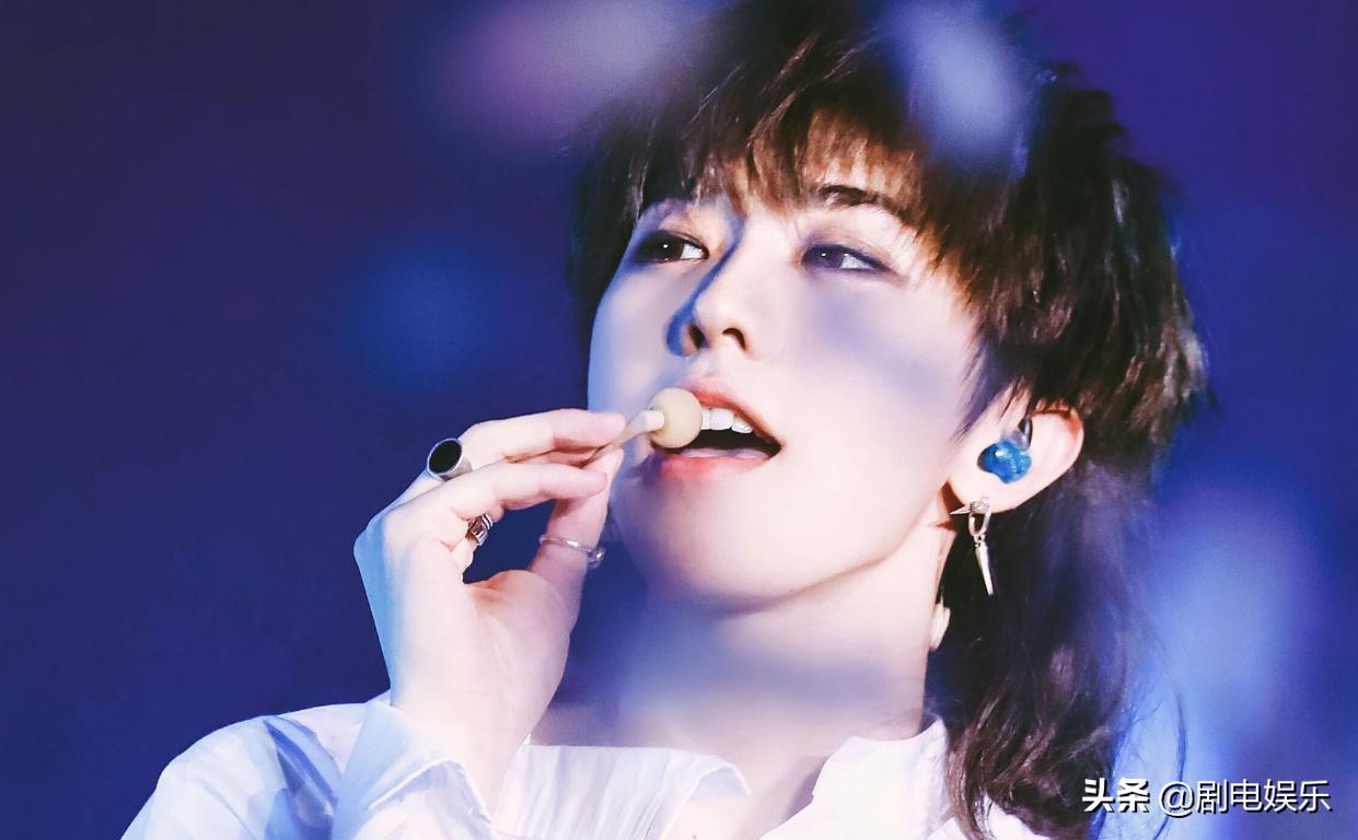 蔡徐坤和周杰伦的流量大战,周杰伦蔡徐坤粉丝流量大战