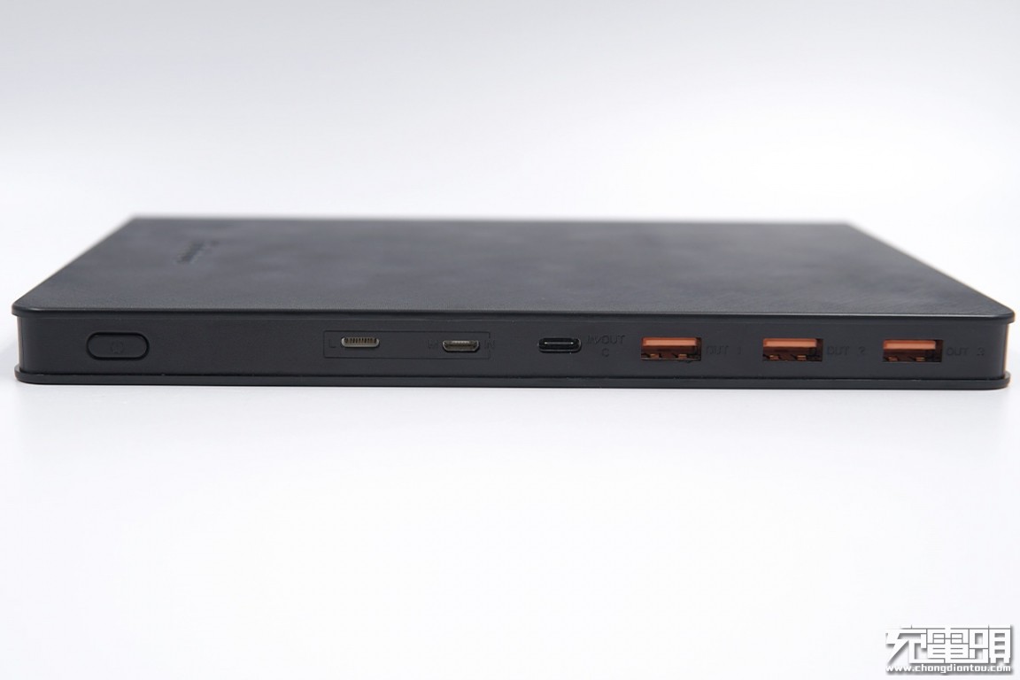 羽博20000毫安充电宝自带线评测,羽博充电宝插电