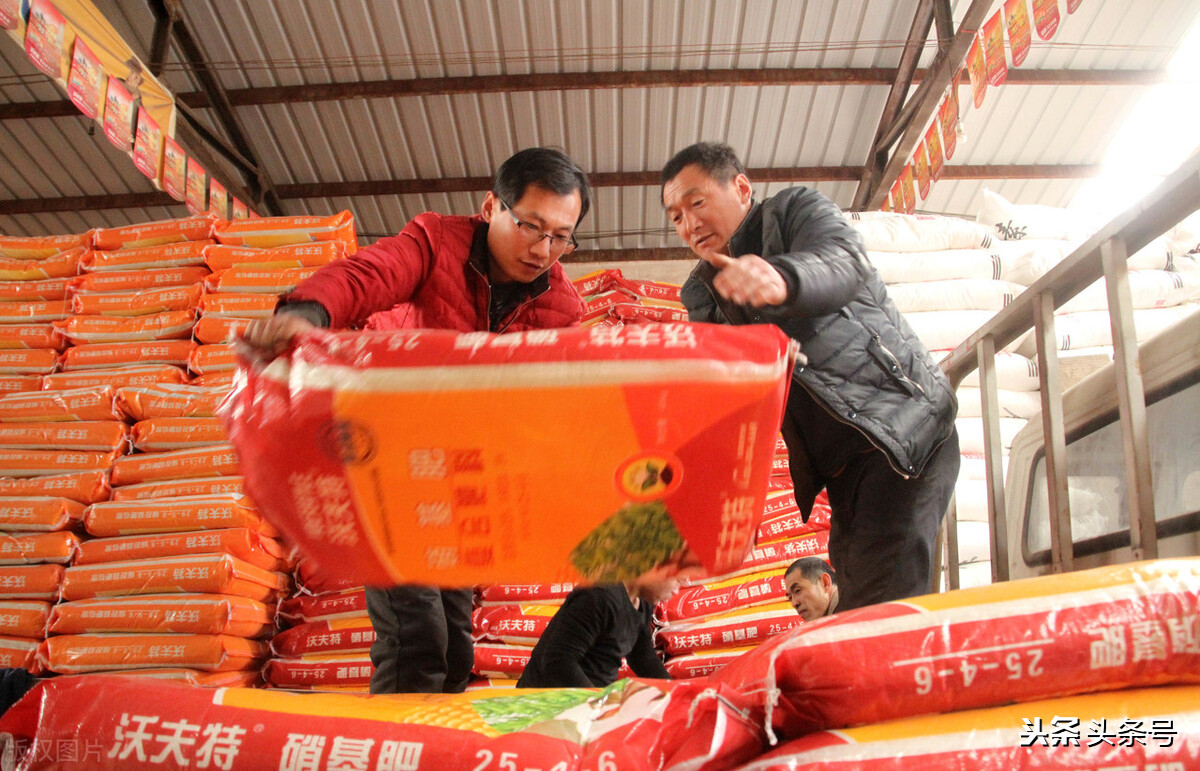 卖肥料怎么样才能赚钱,卖肥料一包能赚多少钱