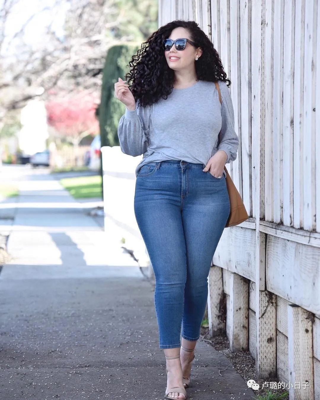 微胖遮肉显瘦,胖妹子看过来教你一招显瘦又百搭