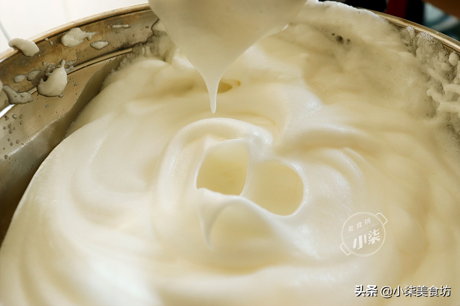 自己在家做蛋糕低成本,怎样自己在家做原价2999元的蛋糕